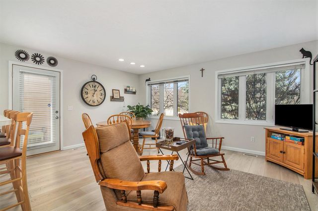 714 Eastgate Place, Traverse City, MI 49686