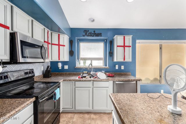 17412 N GATUN Avenue, Maricopa, AZ 85139