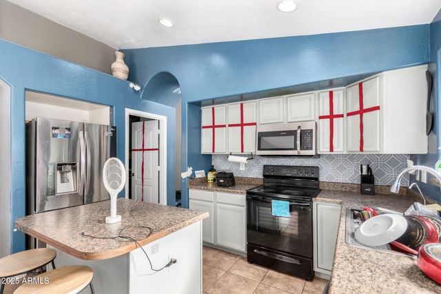 17412 N GATUN Avenue, Maricopa, AZ 85139