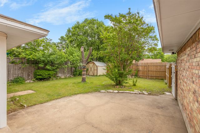 214 S Alexander Avenue, Duncanville, TX 75116