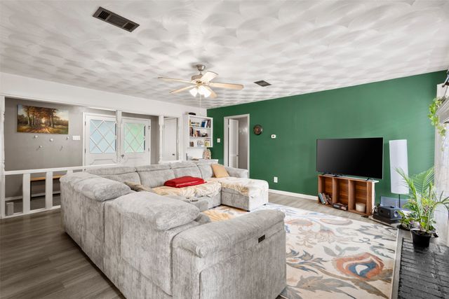 214 S Alexander Avenue, Duncanville, TX 75116