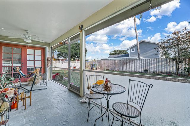 1242 Wyndcliff Drive, Wellington, FL 33414