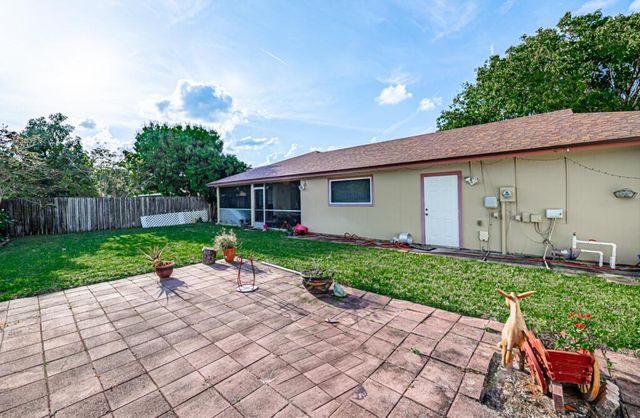 1242 Wyndcliff Drive, Wellington, FL 33414