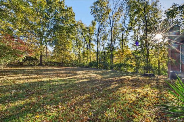 1529 E Dunstan Drive, Bloomington, IN 47401