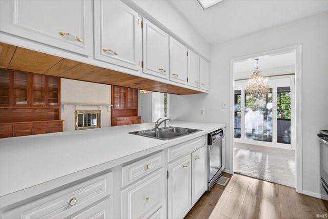 1529 E Dunstan Drive, Bloomington, IN 47401