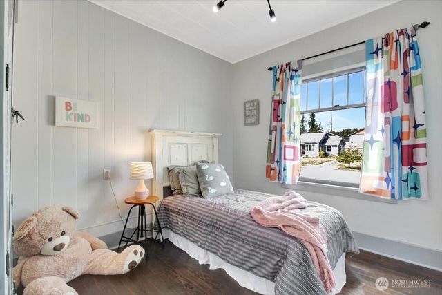 317 S Olympic Avenue, Arlington, WA 98223