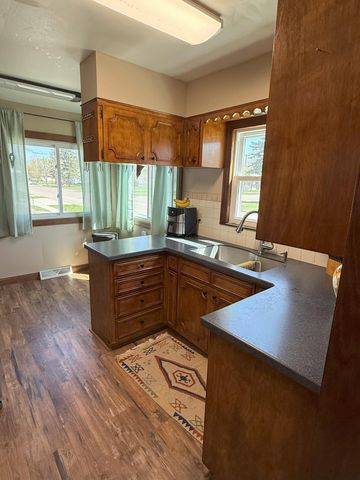 309 3rd Avenue E, Ada, MN 56510