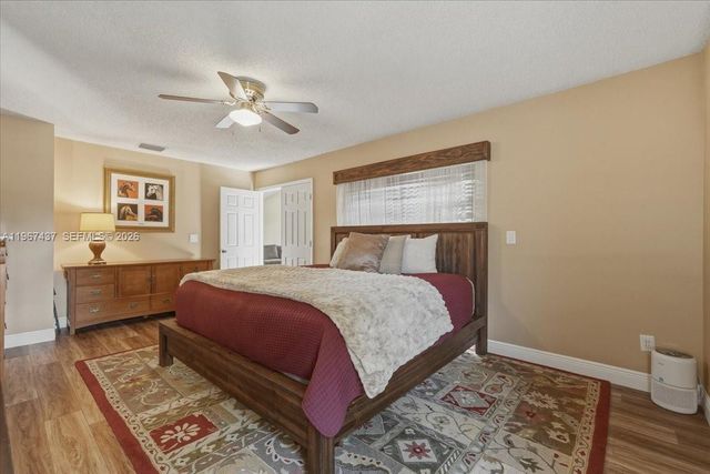 12640 SW 7th Pl, Davie, FL 33325