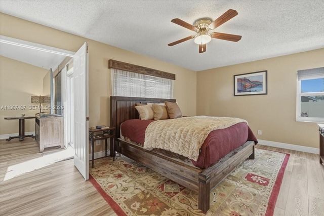 12640 SW 7th Pl, Davie, FL 33325