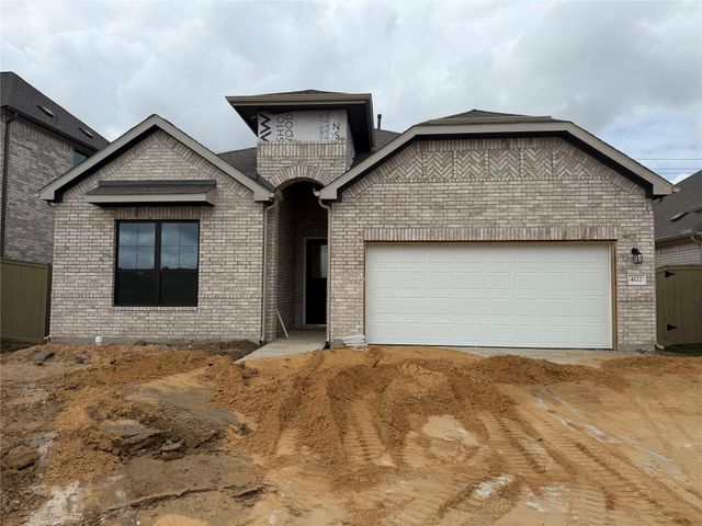 4122 Silver Falls Lane, League City, TX 77573