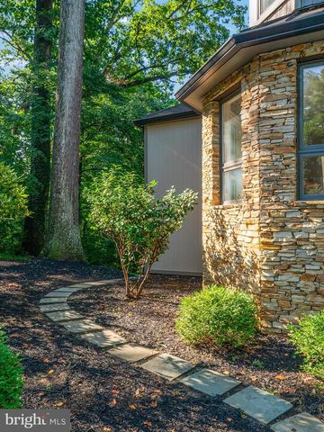 1486 DOWNHAM MARKET, Annapolis, MD 21401