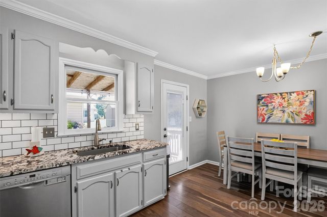 201-A Ewing Drive, Belmont, NC 28012