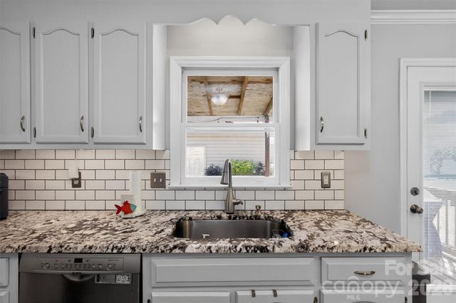 201-A Ewing Drive, Belmont, NC 28012