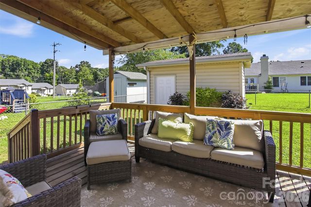 201-A Ewing Drive, Belmont, NC 28012