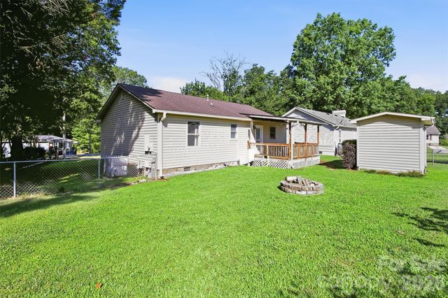 201-A Ewing Drive, Belmont, NC 28012