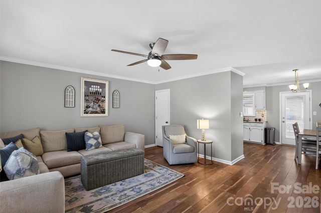 201-A Ewing Drive, Belmont, NC 28012