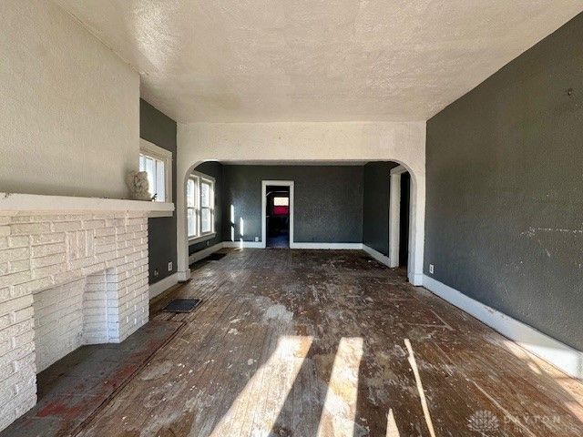 225 Elmhurst Road, Dayton, OH 45417