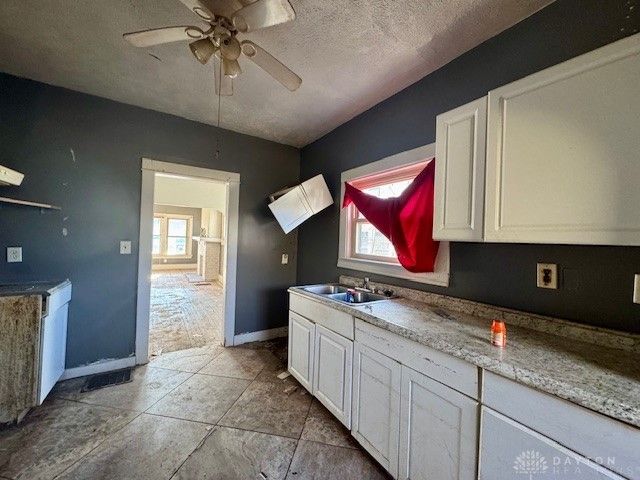 225 Elmhurst Road, Dayton, OH 45417