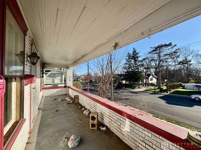 225 Elmhurst Road, Dayton, OH 45417