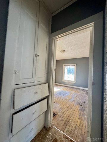 225 Elmhurst Road, Dayton, OH 45417