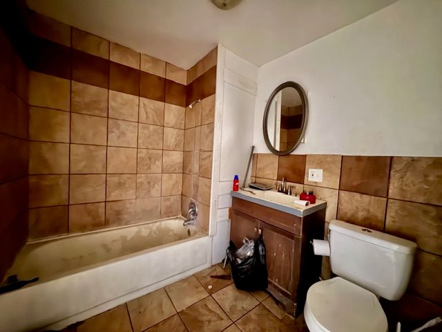 225 Elmhurst Road, Dayton, OH 45417