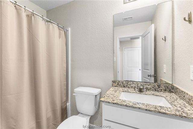 6044 Toby Bend, Bryan, TX 77807