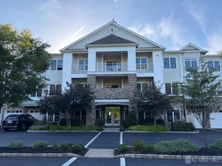 9208 falston Circle, Old Bridge, NJ 08857