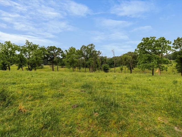 Buenning Lane, Decatur, AR 72722