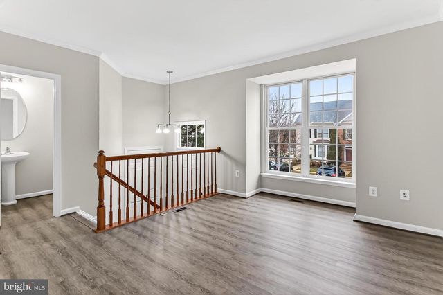 9725 CHESHIRE RIDGE CIR, Manassas, VA 20110