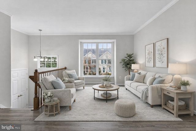 9725 CHESHIRE RIDGE CIR, Manassas, VA 20110