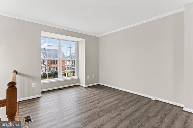 9725 CHESHIRE RIDGE CIR, Manassas, VA 20110