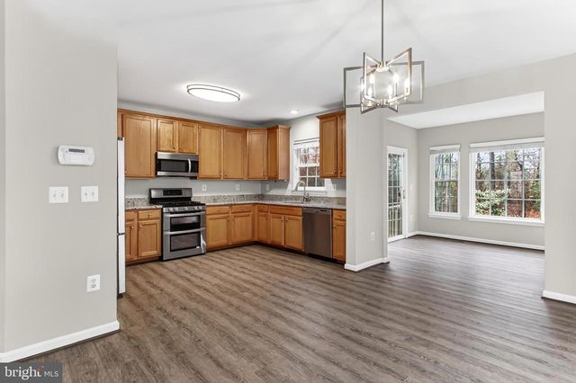 9725 CHESHIRE RIDGE CIR, Manassas, VA 20110