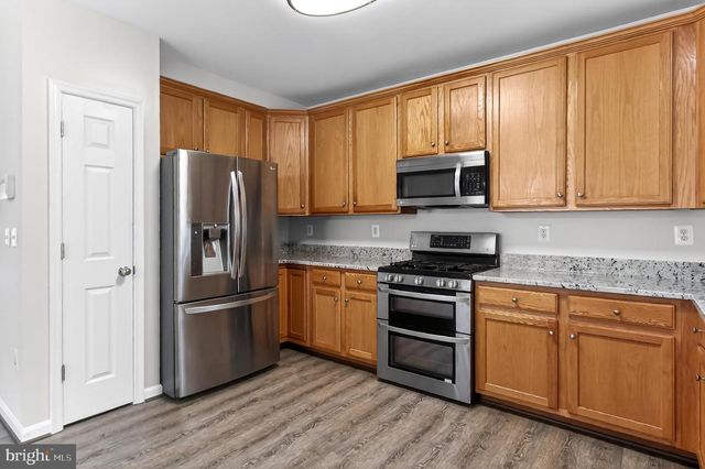 9725 CHESHIRE RIDGE CIR, Manassas, VA 20110