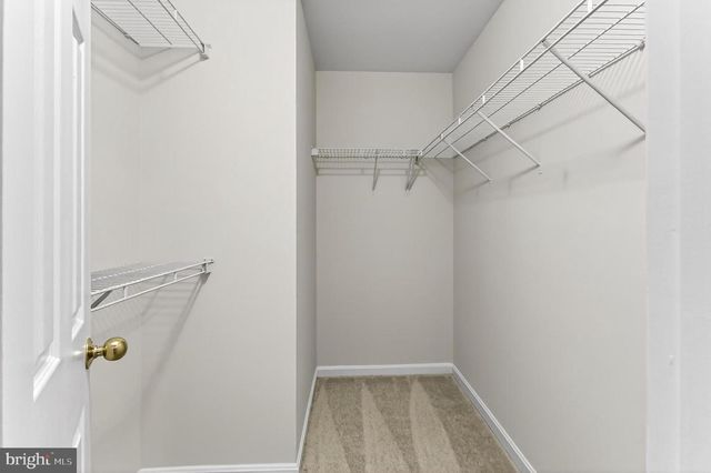 9725 CHESHIRE RIDGE CIR, Manassas, VA 20110