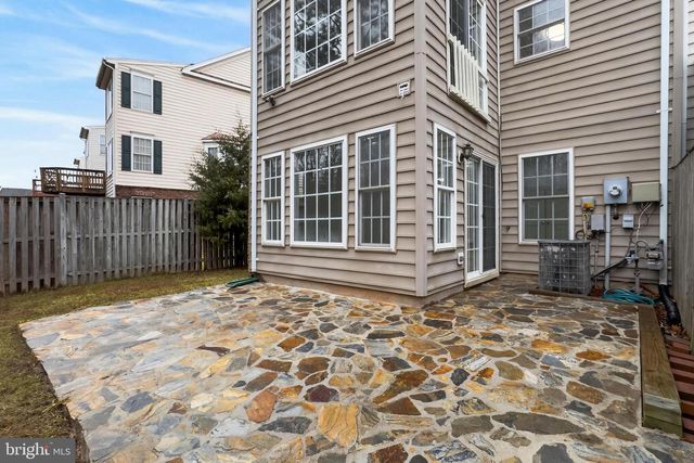 9725 CHESHIRE RIDGE CIR, Manassas, VA 20110