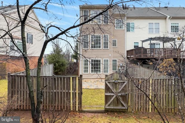 9725 CHESHIRE RIDGE CIR, Manassas, VA 20110