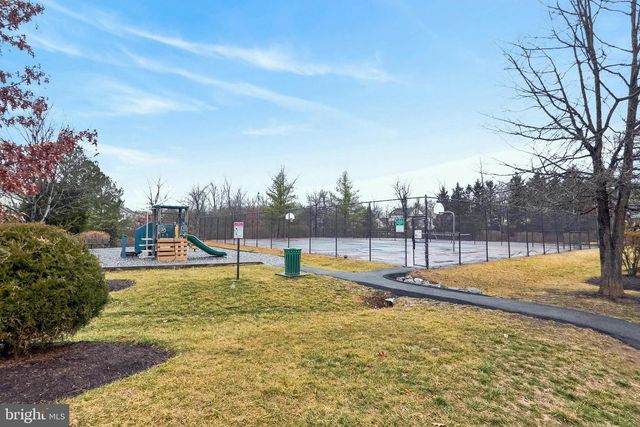 9725 CHESHIRE RIDGE CIR, Manassas, VA 20110