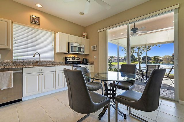 2687 Clipper Cir, West Palm Beach, FL 33411