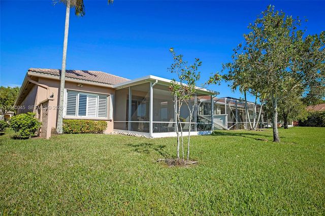 2687 Clipper Cir, West Palm Beach, FL 33411