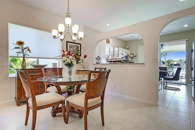 2687 Clipper Cir, West Palm Beach, FL 33411