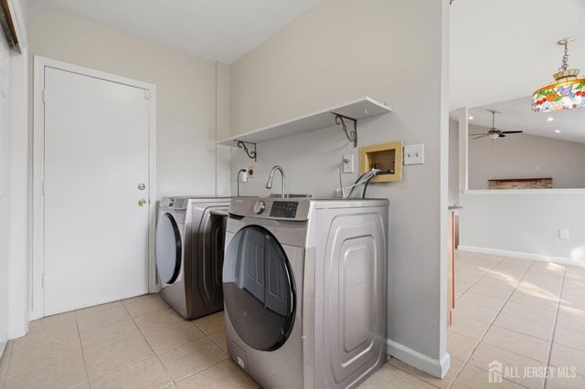 20 Franklin Drive, Plainsboro, NJ 08536