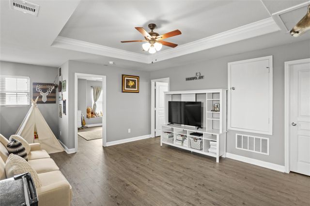 818 Salado Slough Lane, Rosenberg, TX 77471