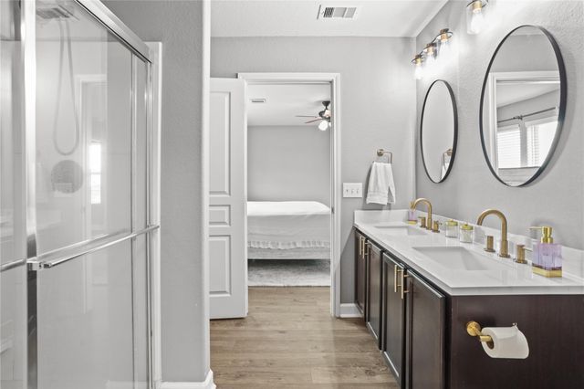 818 Salado Slough Lane, Rosenberg, TX 77471