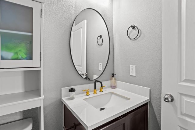 818 Salado Slough Lane, Rosenberg, TX 77471