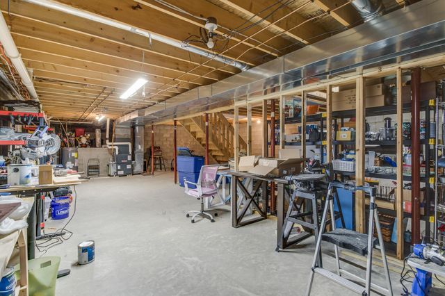 345 Sonander Road, Urbana, OH 43078