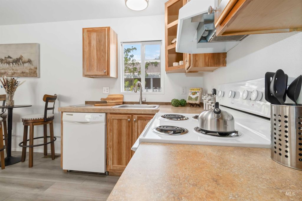 8028 W Manassas Ln, Boise, ID 83614 photo 12