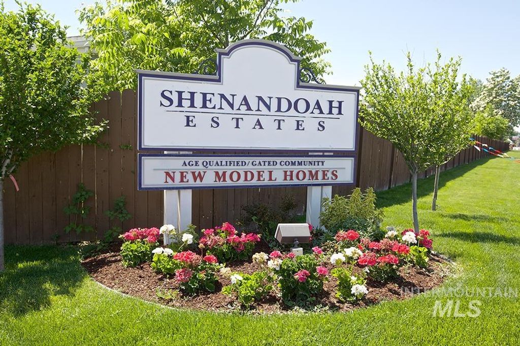 8028 W Manassas Ln, Boise, ID 83614 photo 3