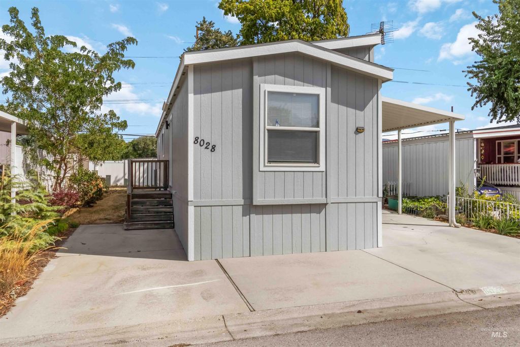8028 W Manassas Ln, Boise, ID 83614 photo 6