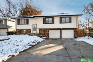 6717 S 139 Avenue Circle, Omaha, NE 68137