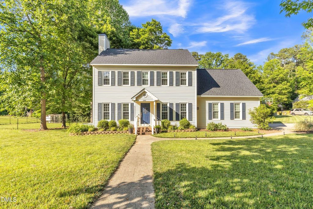 540 W Juniper Avenue, Wake Forest, NC 27587
